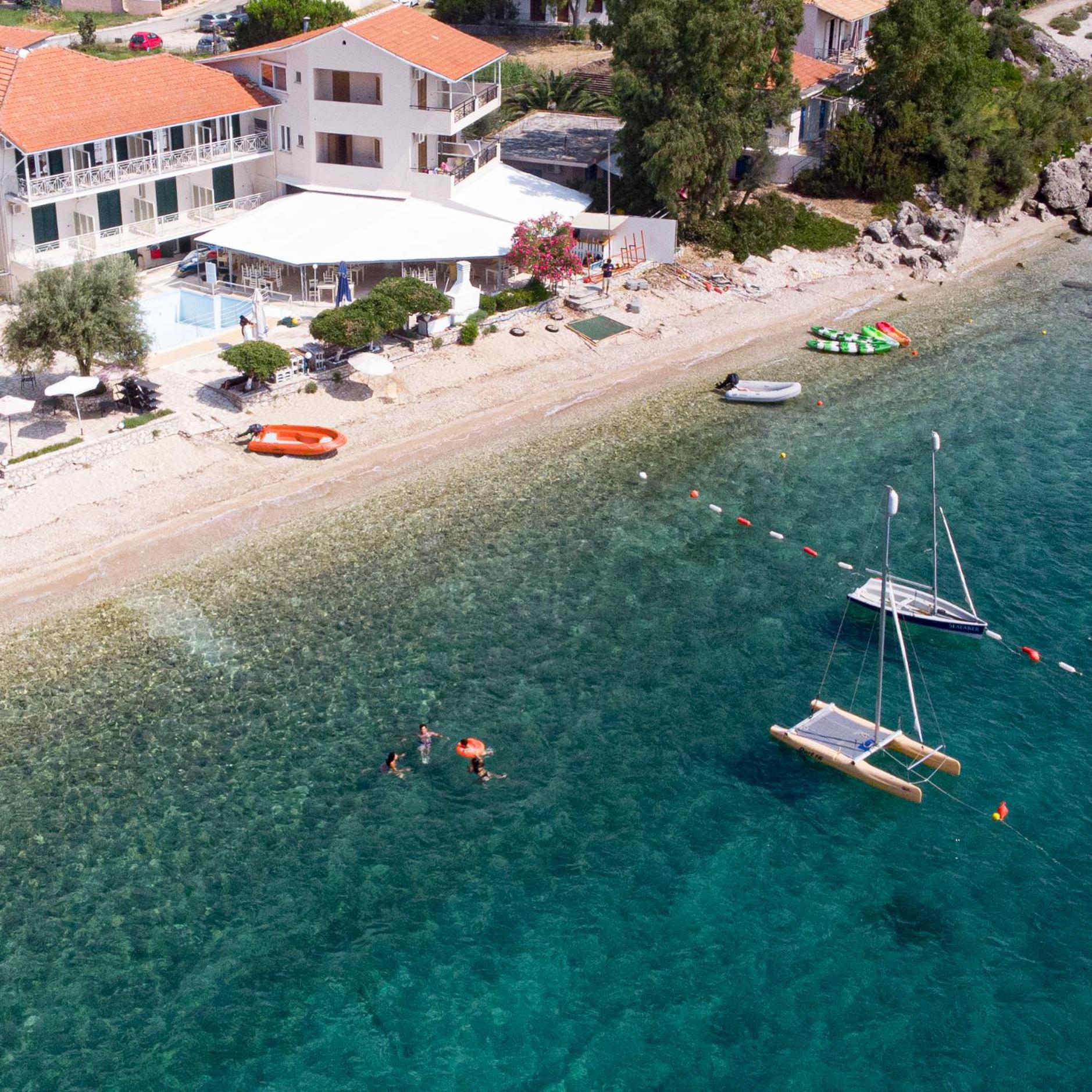 Sailing Club Bed & Breakfast Nikiana